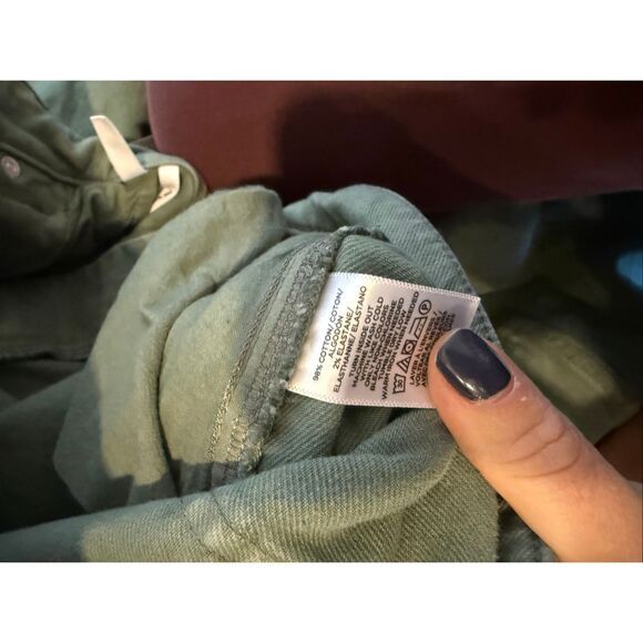 Loft the wide leg cargo jean size 14 green - Picture 9 of 12